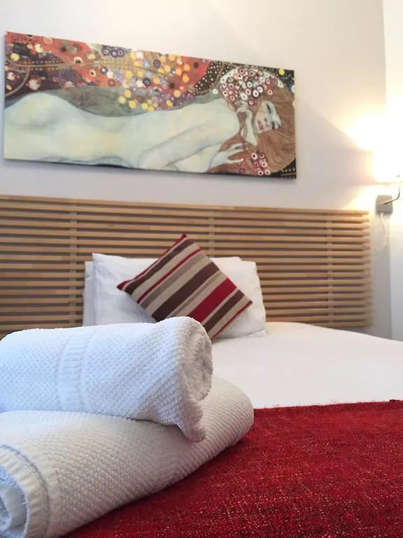 Dockside Hotel Londres