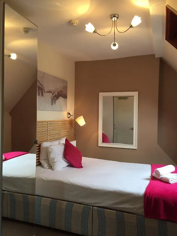 Dockside Hotel Londres 3*,